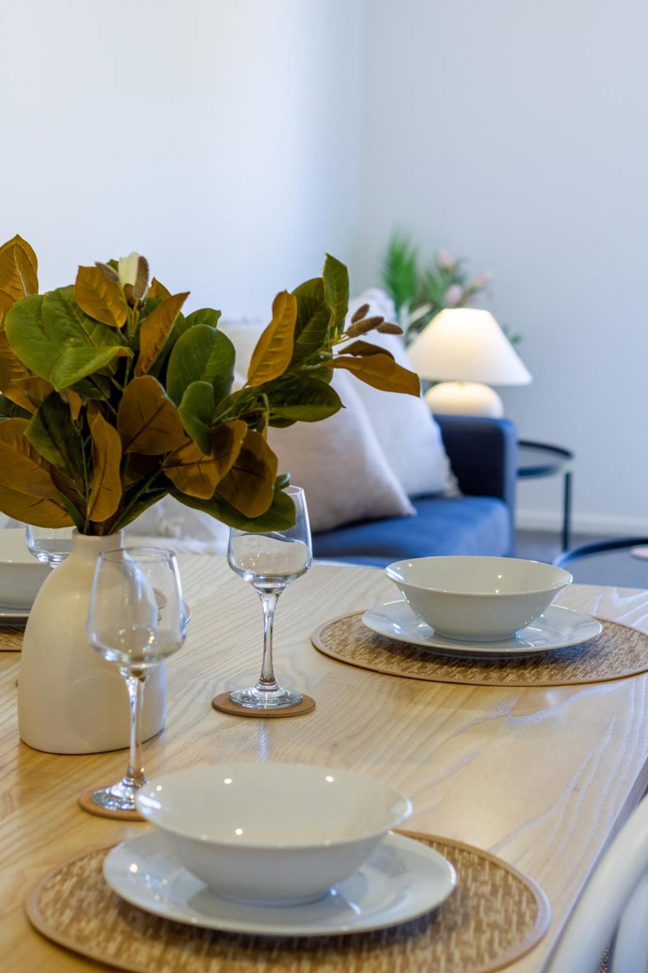 Appartement Chic 2-Bed Gem: Trust Arena Proximity - West Akl à Auckland Extérieur photo