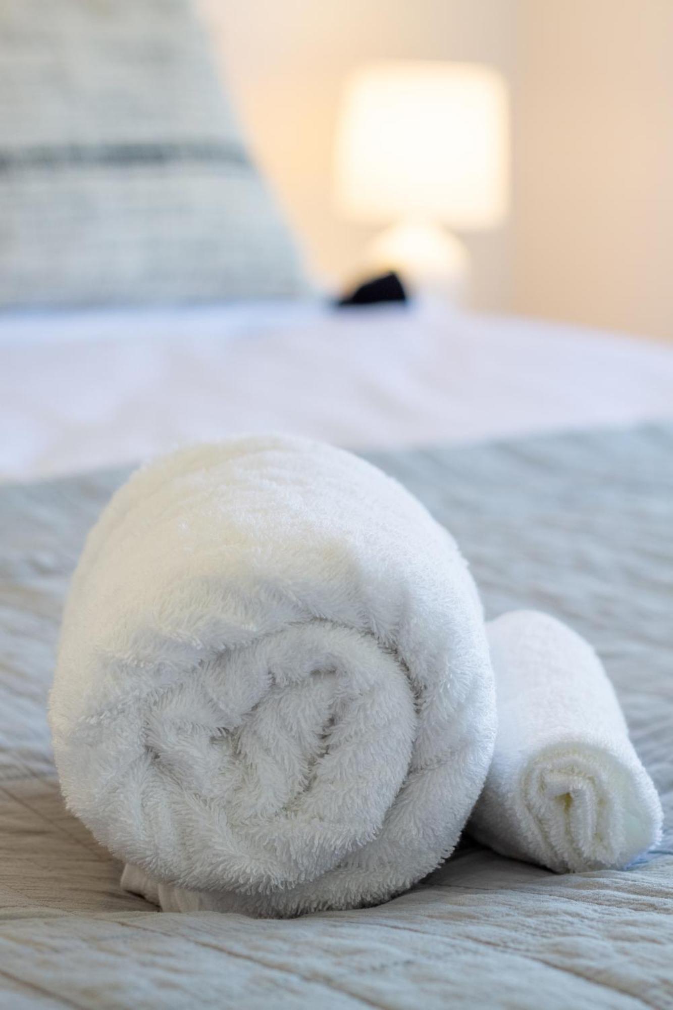 Appartement Chic 2-Bed Gem: Trust Arena Proximity - West Akl à Auckland Extérieur photo