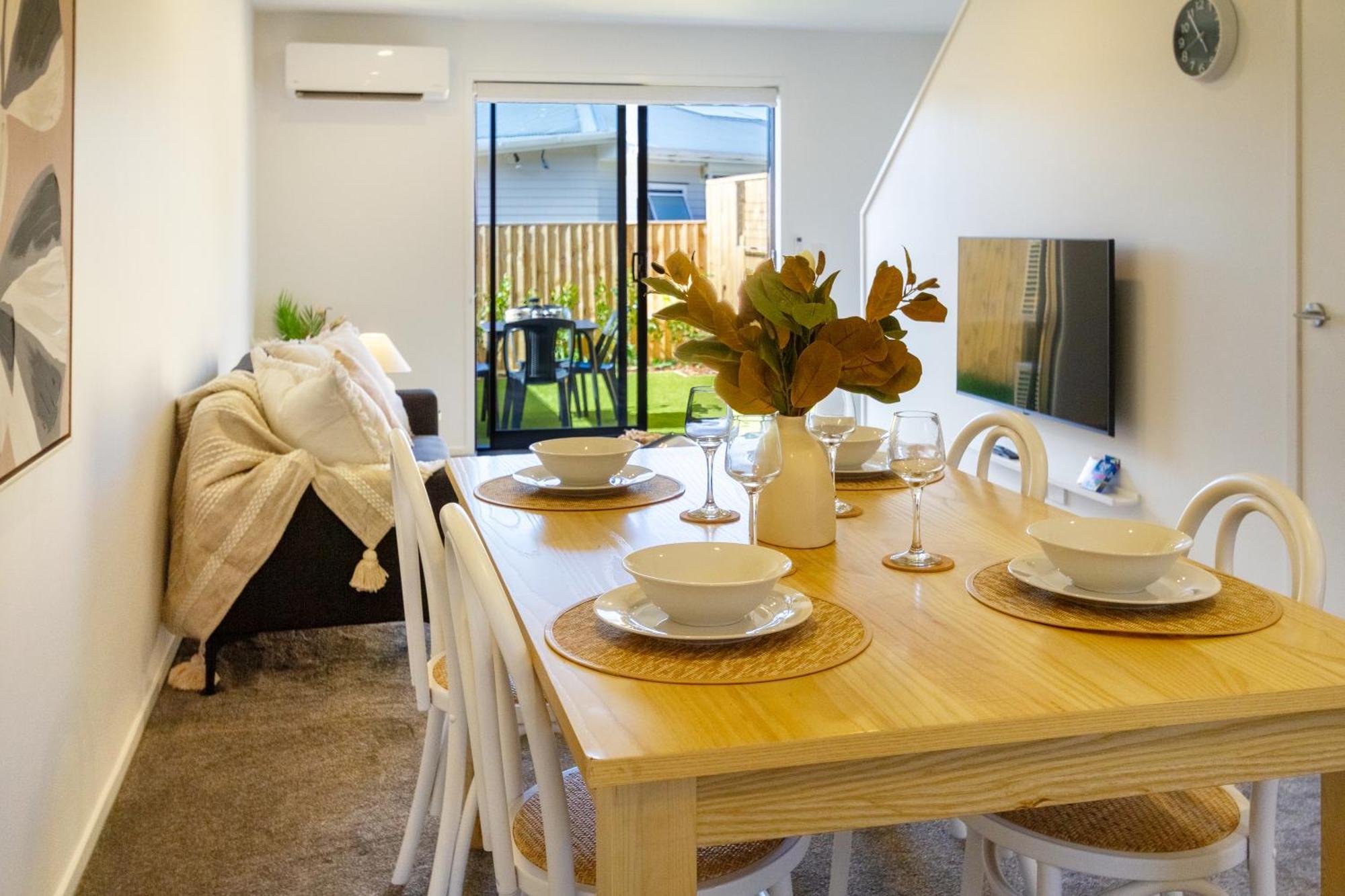 Appartement Chic 2-Bed Gem: Trust Arena Proximity - West Akl à Auckland Extérieur photo