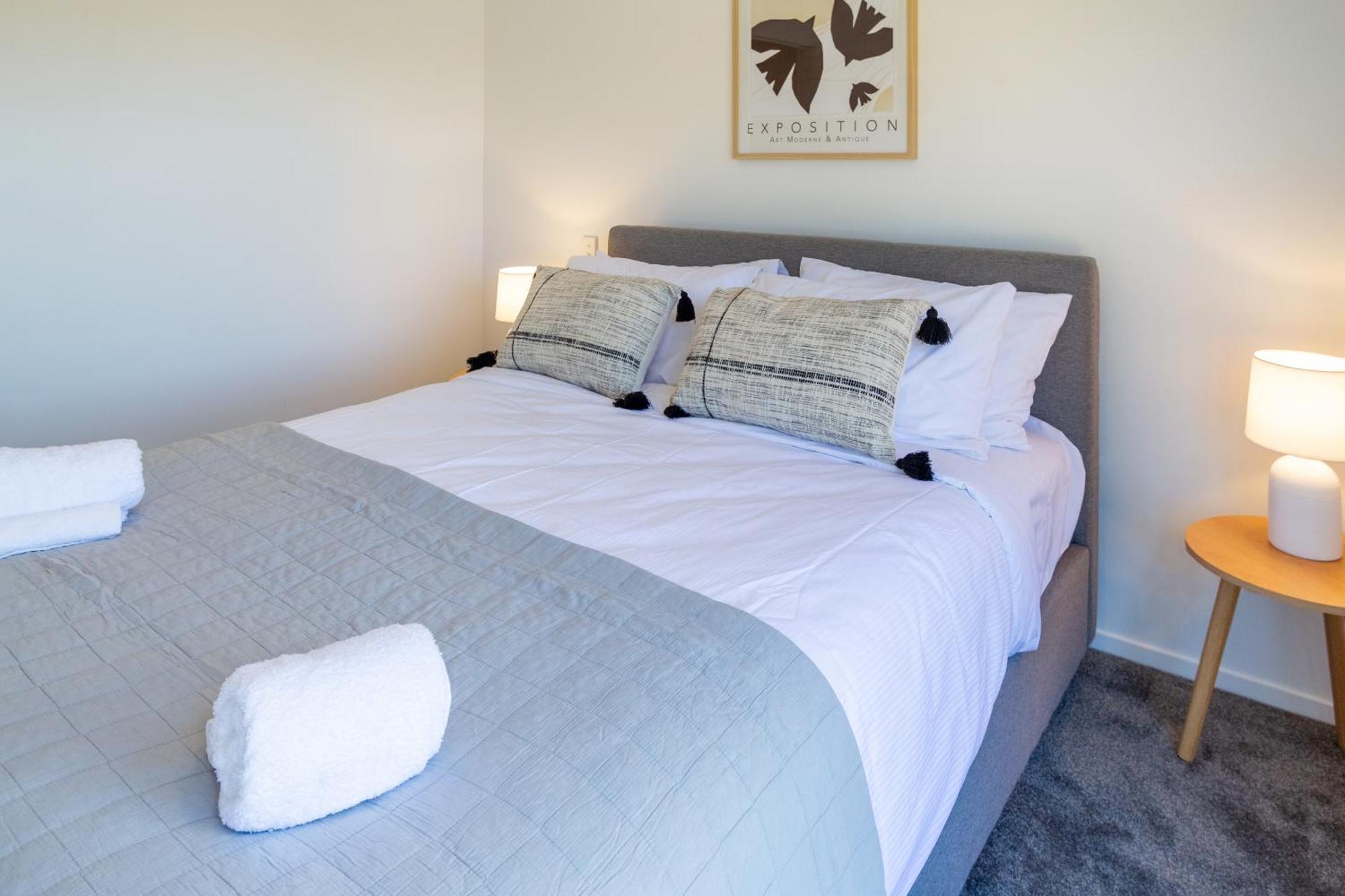 Appartement Chic 2-Bed Gem: Trust Arena Proximity - West Akl à Auckland Extérieur photo